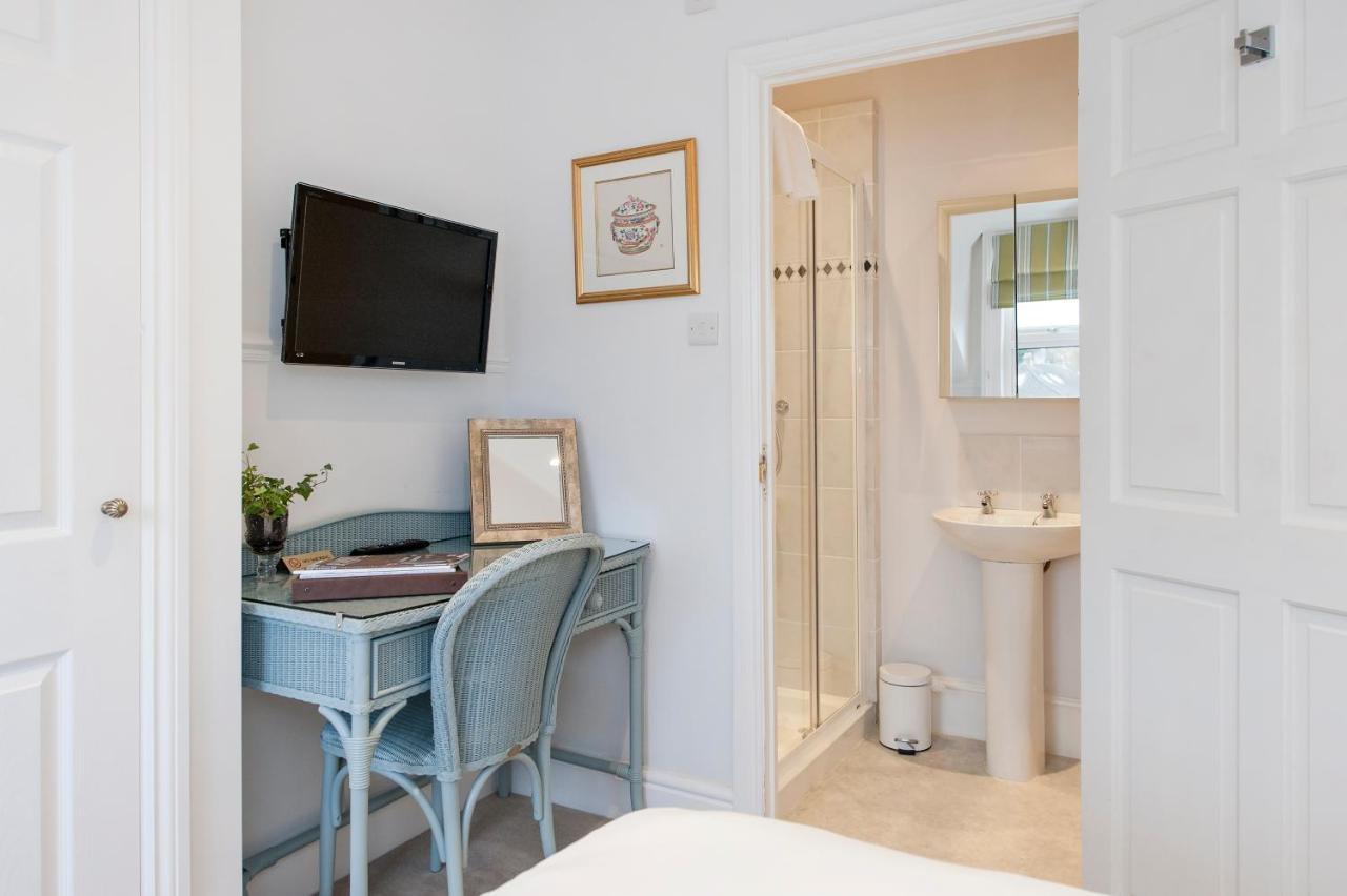 Apple Tree Boutique B&B Bath Bagian luar foto